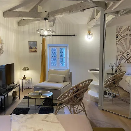 Le Cocon De Bastet, Centre Apartment *